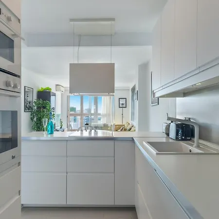 Torreblanca Seaview Apartment